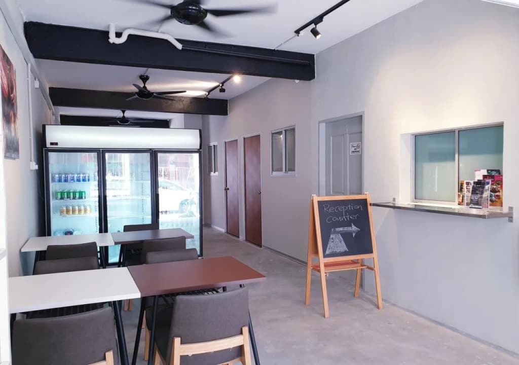 Rainbow Guesthouse - photo 8