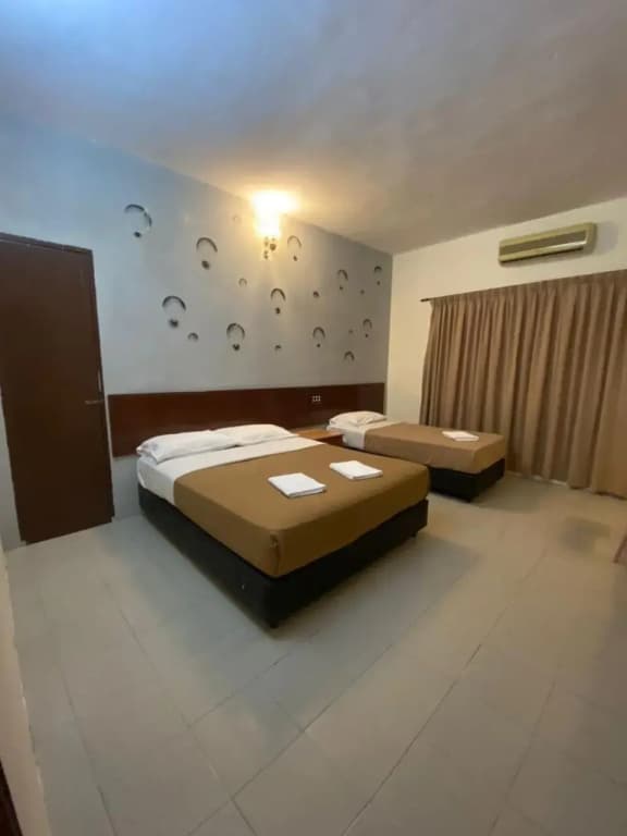 Havana Beach Resort Pangkor - photo 4