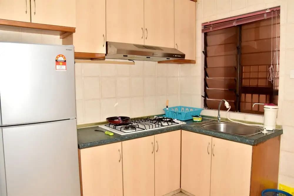 Marina Court by 80's Sabah Homestay - photo 12