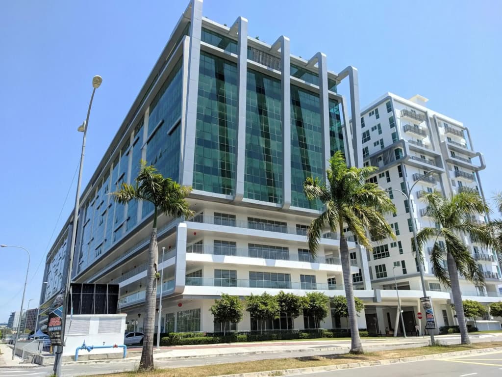 JC Suites @ Sutera Avenue - photo 1