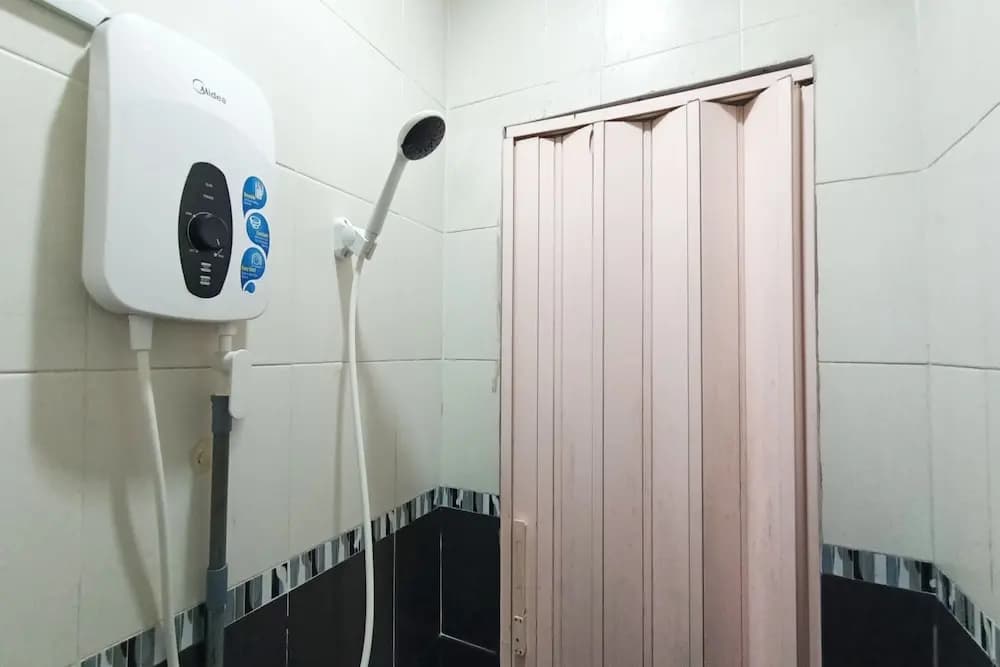 OYO 90568 Hotel Sutera Inanam - photo 7