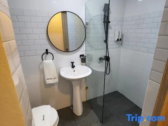 Semporna Seaview Hotel - photo 5