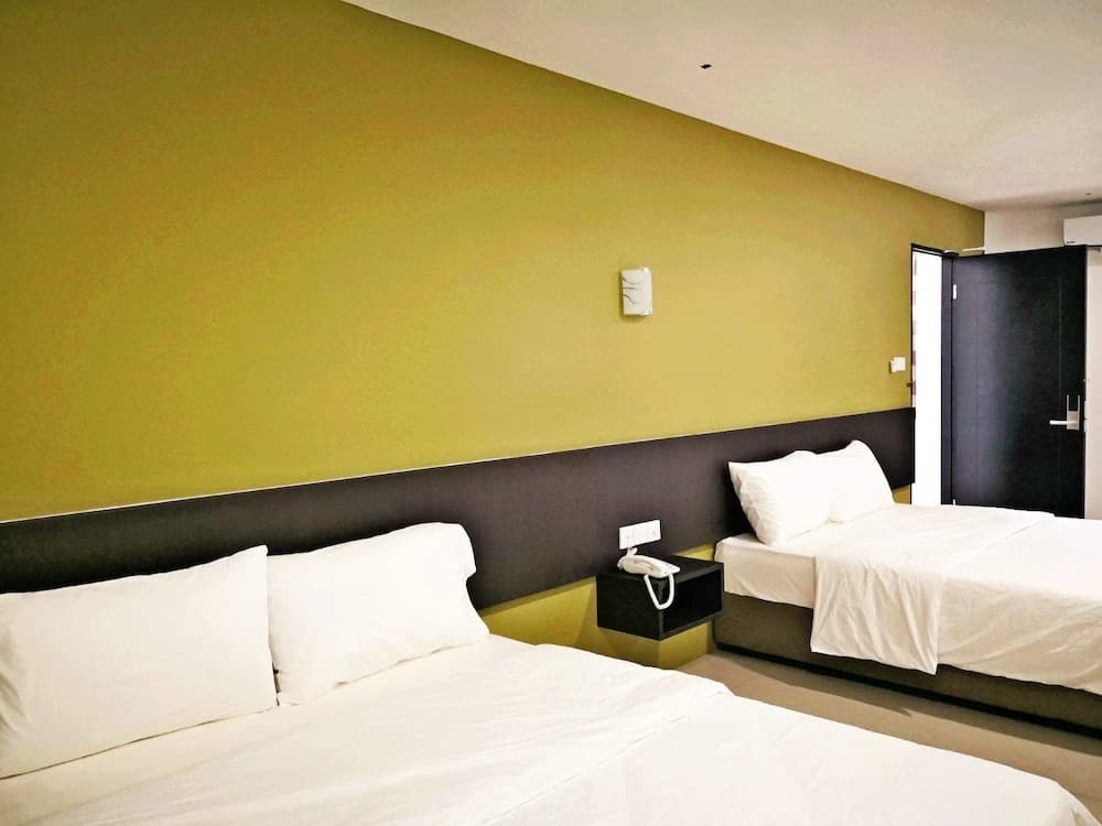 Comfort Inn - photo 2