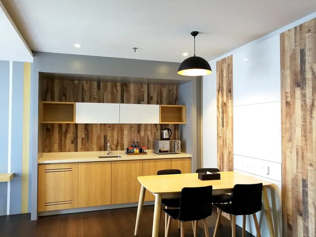The Granite Luxury Hotel - photo 27