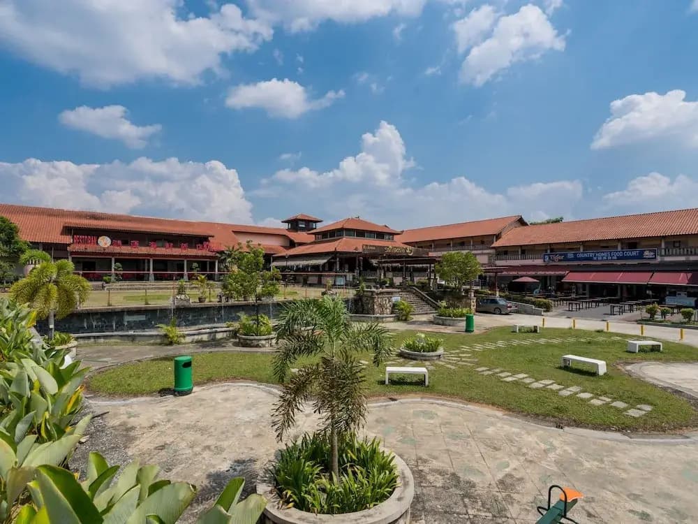 OYO 90297 Ivory Hotel & Resort - photo 13