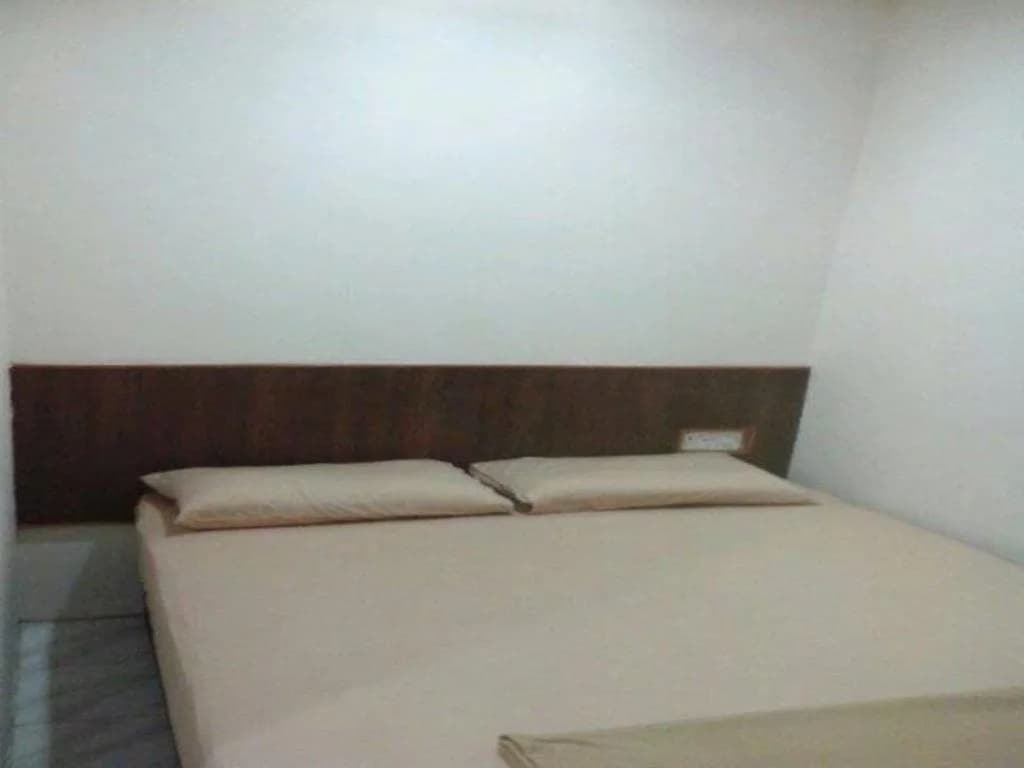 Buddy Hotel - main photo