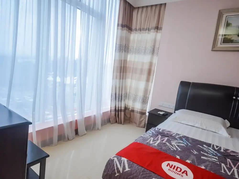 Arina Hotel at Bangi - photo 2