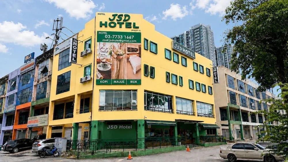 Jsd Hotel - photo 1