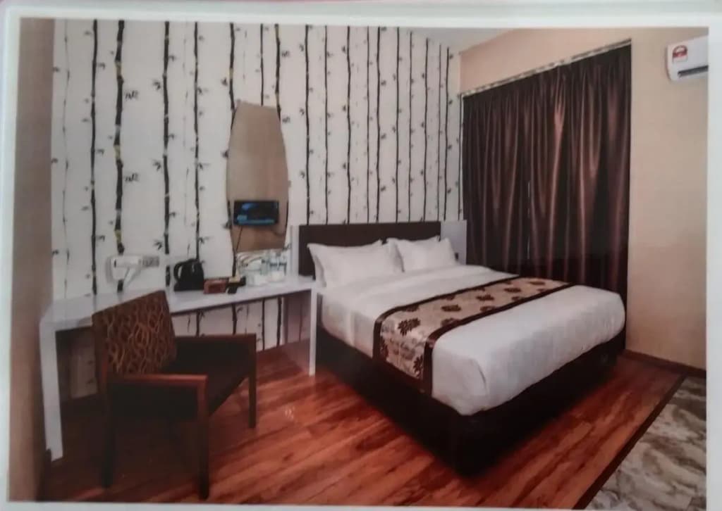 Bayu Marina Holmes - photo 26