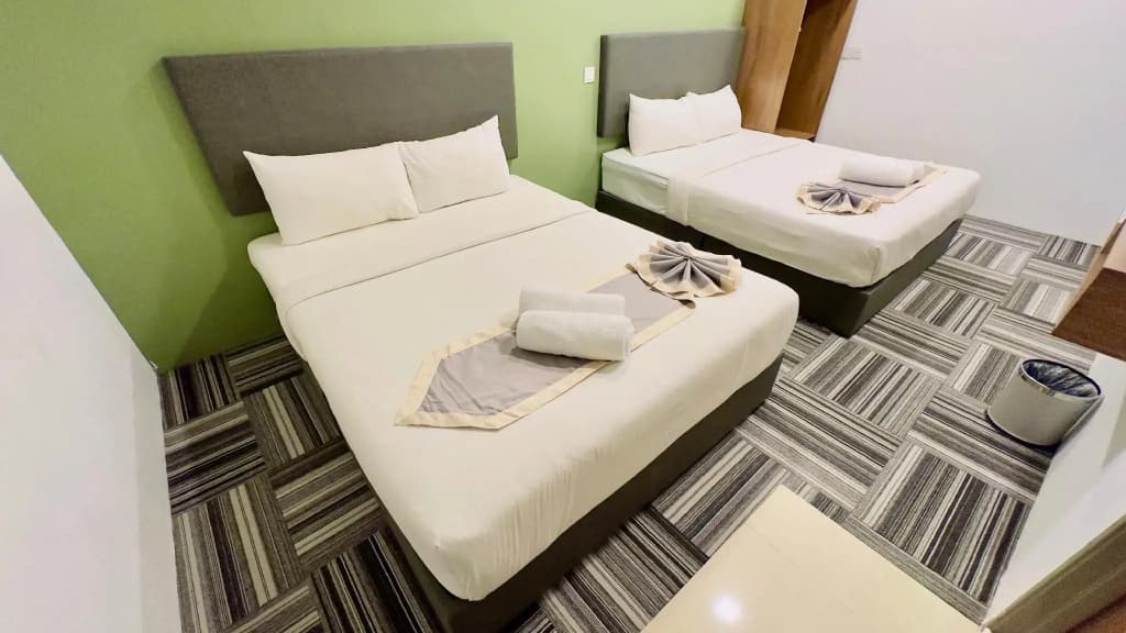 WE Hotel - photo 17