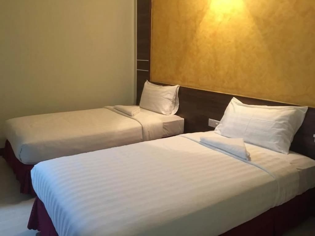 Golden Night Hotel Sunway - photo 6