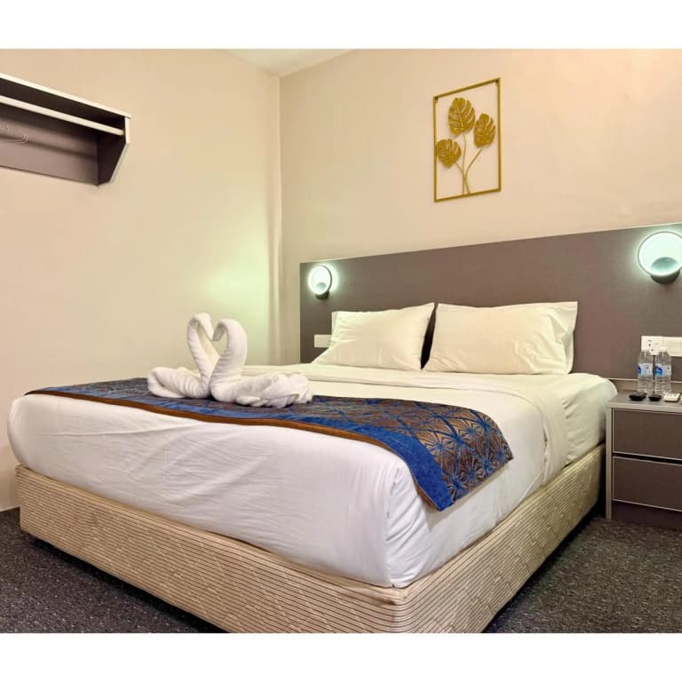 OYO 44043 First Garden Hotel - photo 11