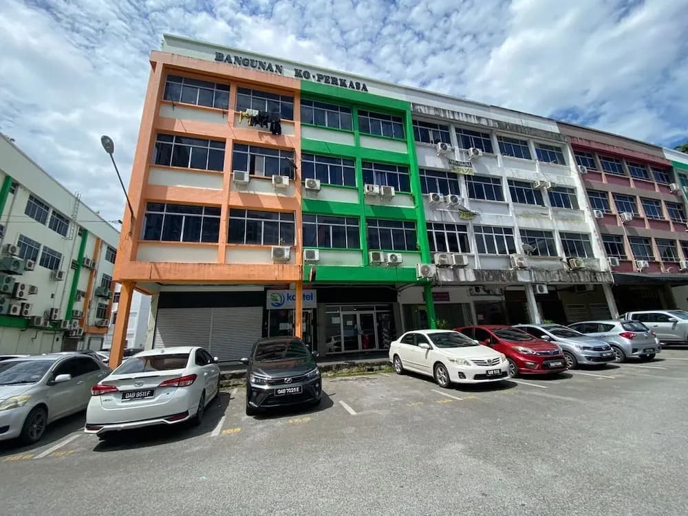 CheckInn Express Kuching - photo 1