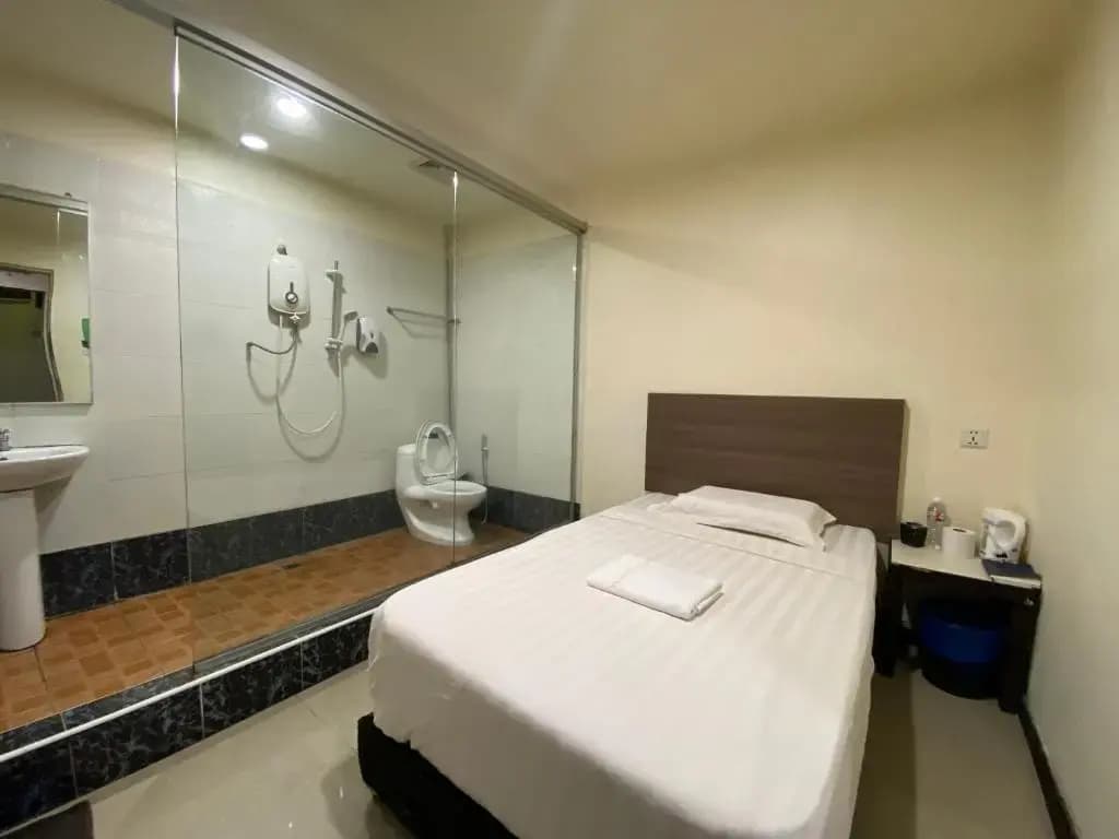 OYO 90251 Hotel Malaysia - photo 8