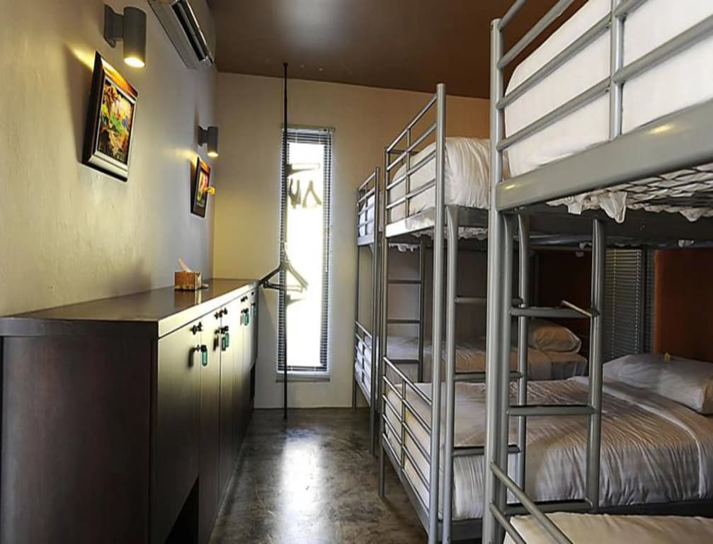 The Village House - photo 8