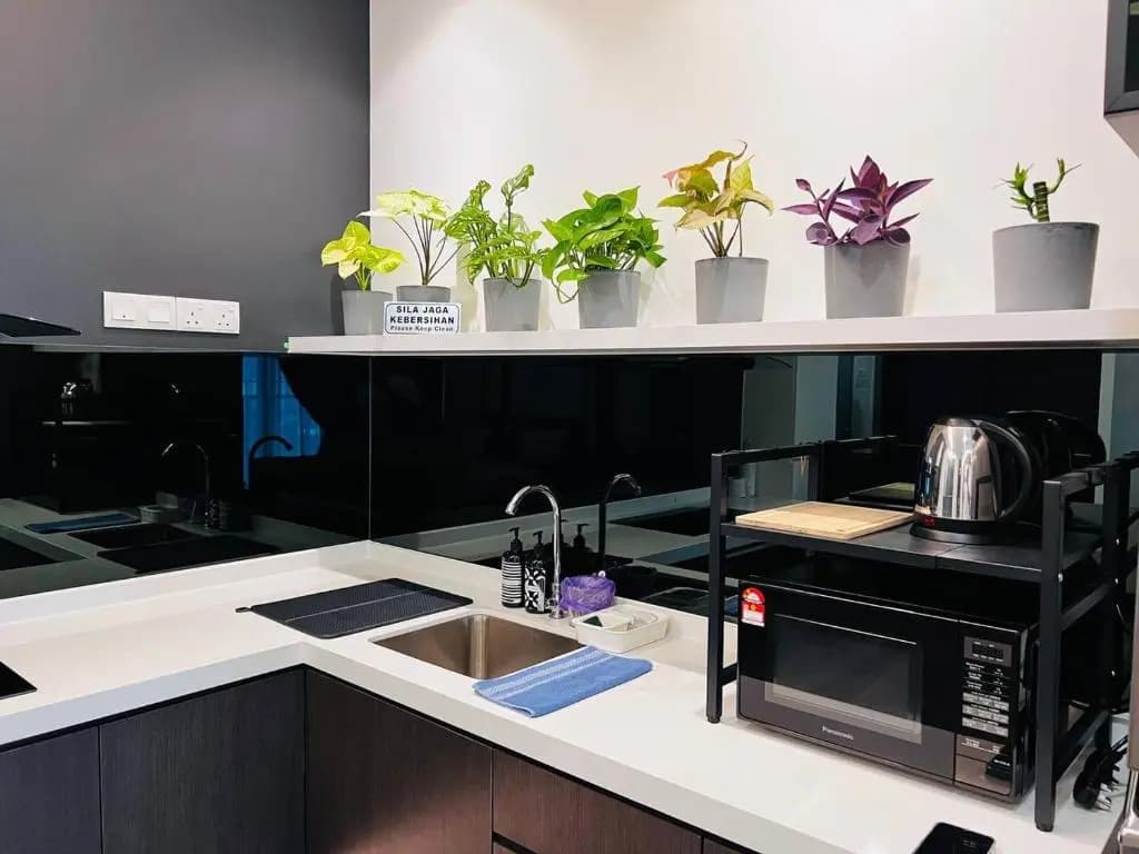 MUNTAZER Suite Vista Bangi with NETFLIX AND WIFI - photo 15