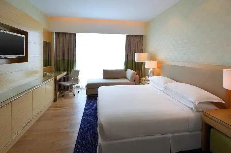 Four Points By Sheraton (Premier) - photo 4