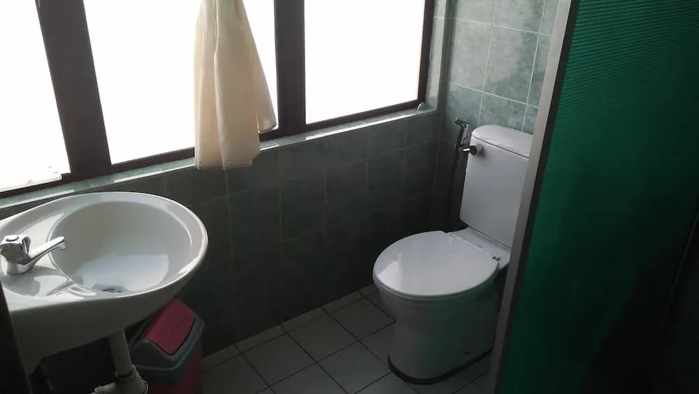 Dragon Inn Premium Hotel ( J.B) Sdn Bhd - photo 8