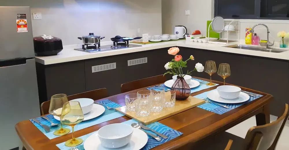 Homerent by Countrygarden Danga Bay - photo 33
