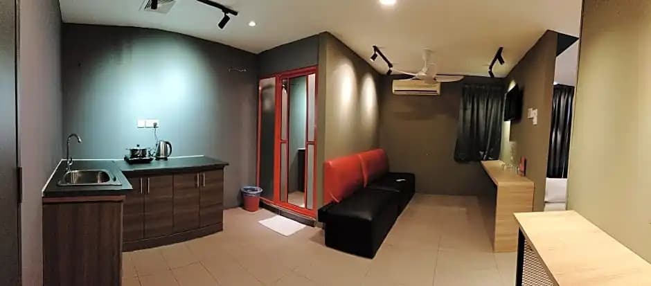 Smile Hotel C180 Cheras Selatan - photo 8