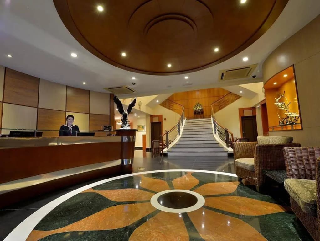 Asiana Hotel - photo 2