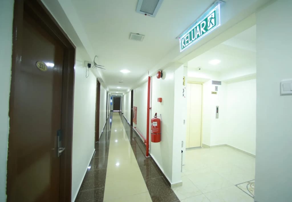 Hotel Gulshan - photo 13