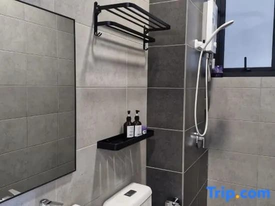 Modern Penang Stay Family Friendly by BNB4U - photo 1