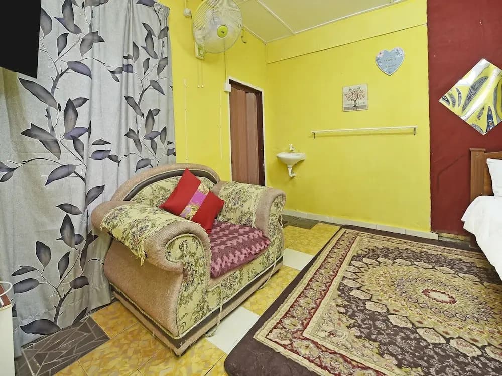 Sibling Cottage by Oyo Rooms - photo 2