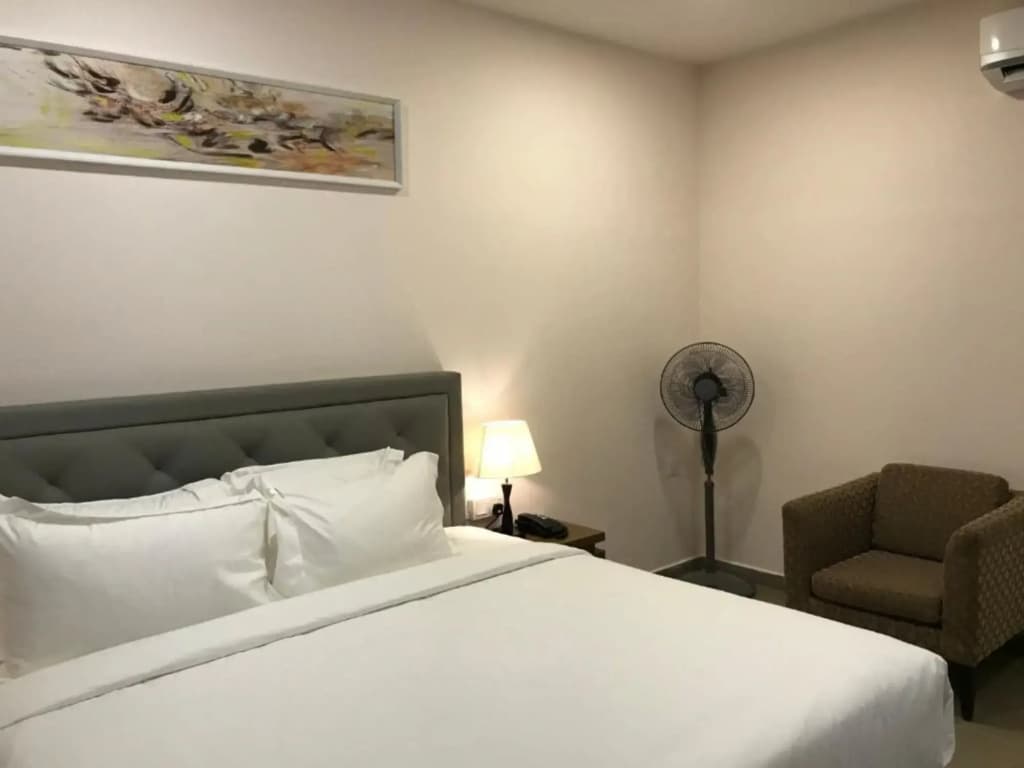 Lotus Seaview Beach Resort - photo 3