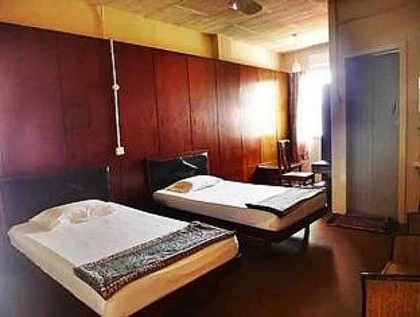 Paramount Hotel - photo 3