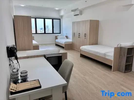 Upper Hotel Suites - photo 3