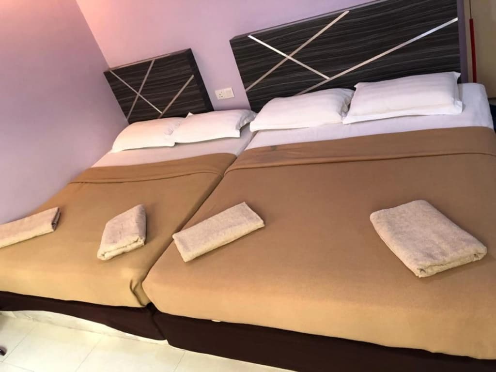 Al Huda Hotel - photo 4