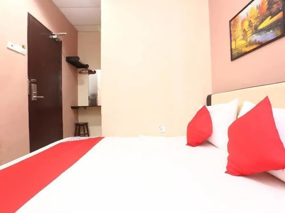 Hotel O Destiny Riverside Hotel - photo 4