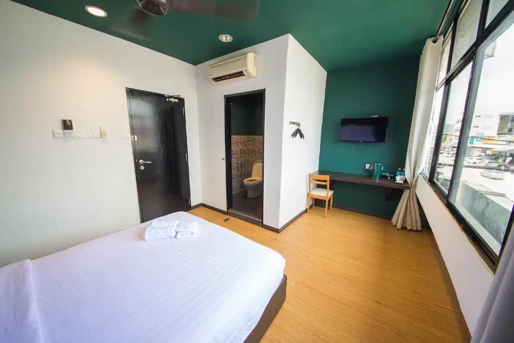 Room V Jalan Jenang - photo 2