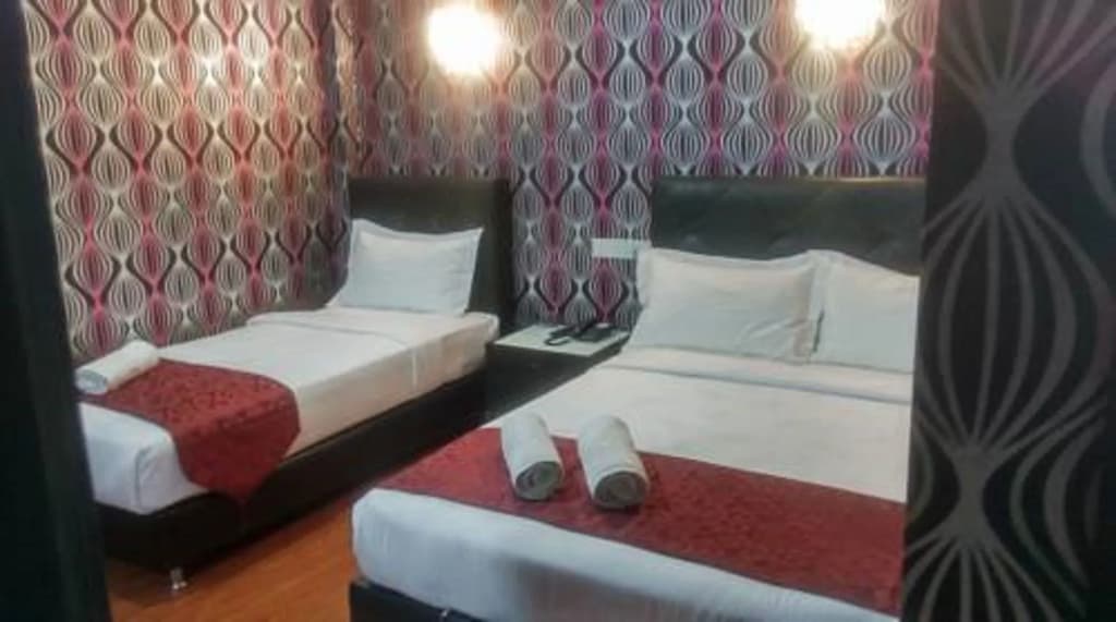 Classic Kinabalu Hotel - photo 7