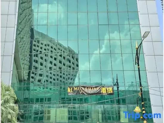 Miilehill Hotel By Maco at JB Town Center - photo 5
