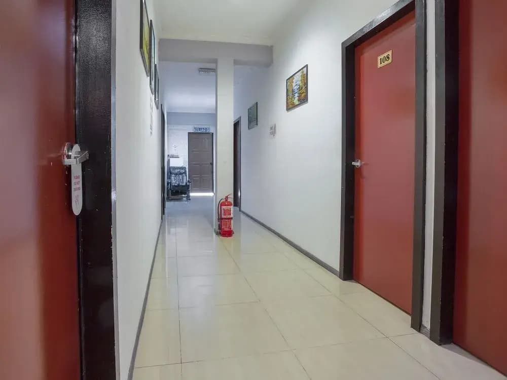 OYO 89782 Ranau City Inn - photo 11