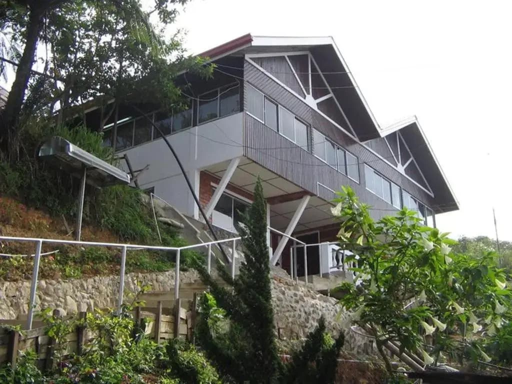 Strawberry Garden Hotel - photo 10