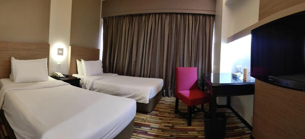 Harbour View Hotel - photo 5