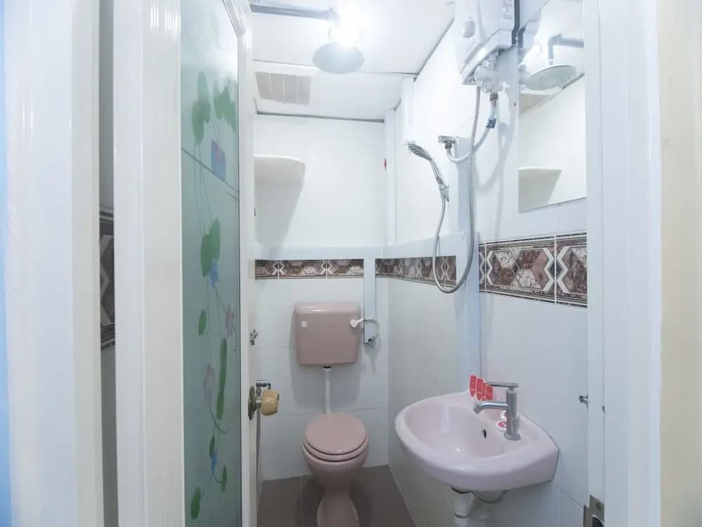 Rafik Ali Motel by OYO Rooms - photo 29