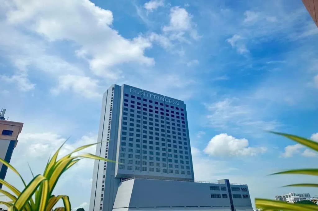 Ramada Plaza by Wyndham Melaka - photo 1