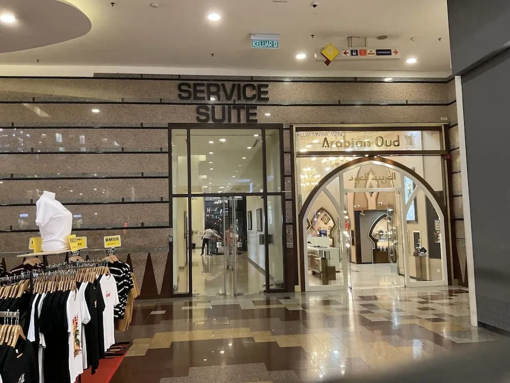 Glorious Service Suite At Times Square - photo 39