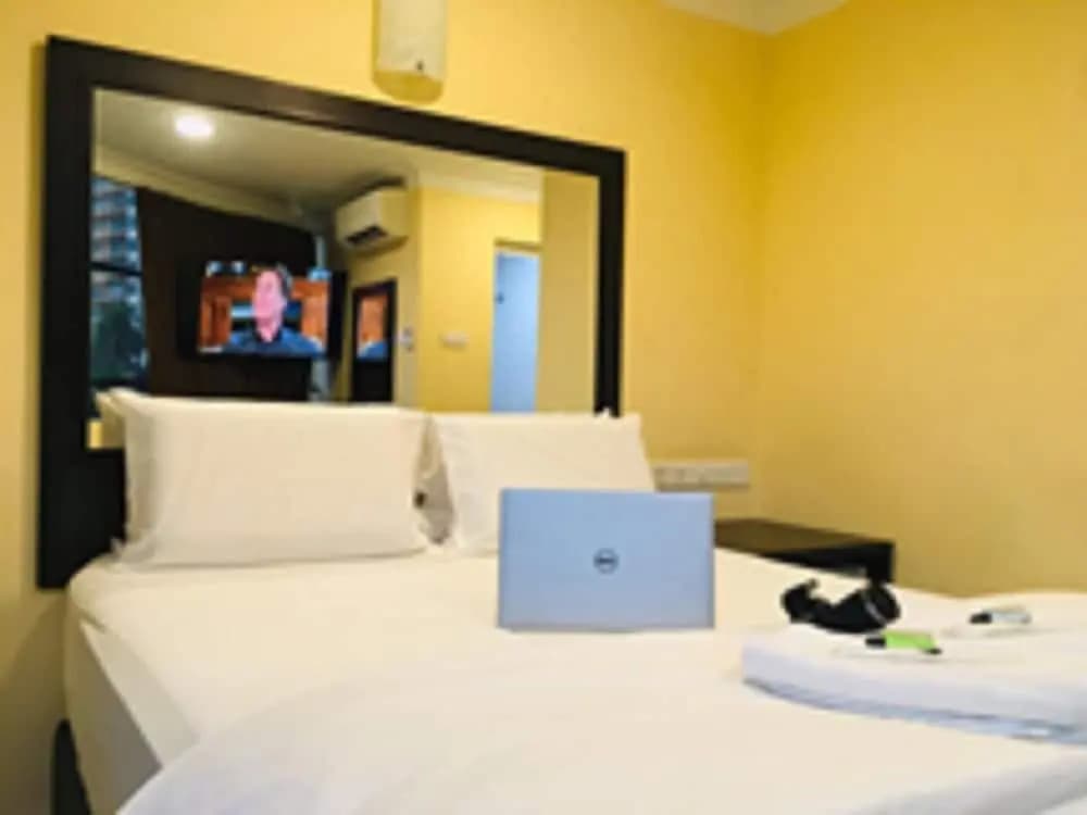 OYO 90428 City Times Inn Hotel - photo 4