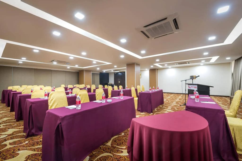Hotel Sentral Riverview Melaka - photo 17