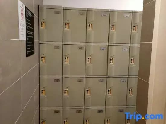 Legoland & EcoNest 3Bedroom  Family Apartment 8px - photo 5
