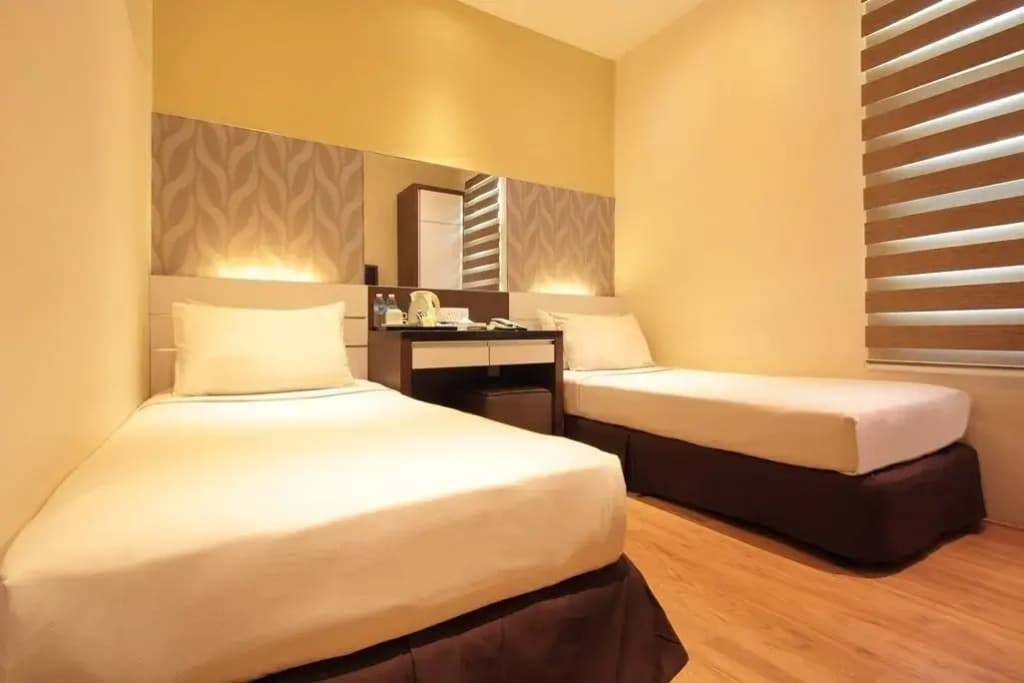 The V Hotel - photo 12