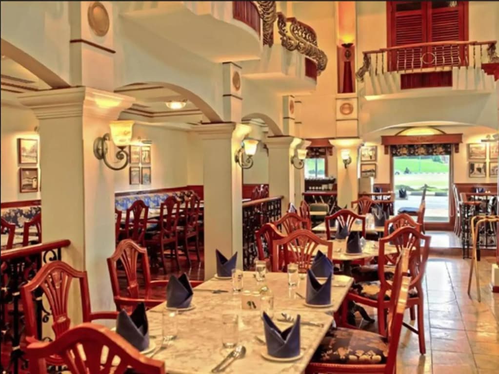 Merdeka Palace Hotels & Suites - photo 18