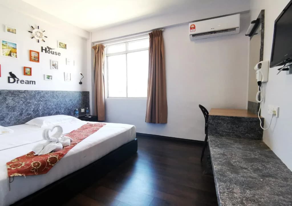 de Marina Hotel - photo 3