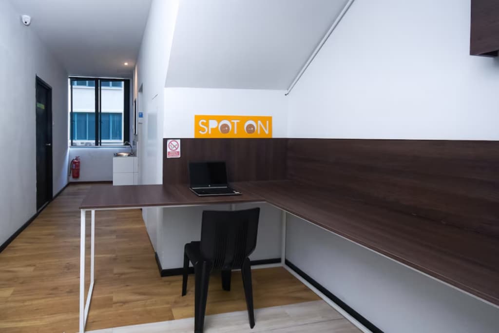 Hotel O Lm Residence - photo 14