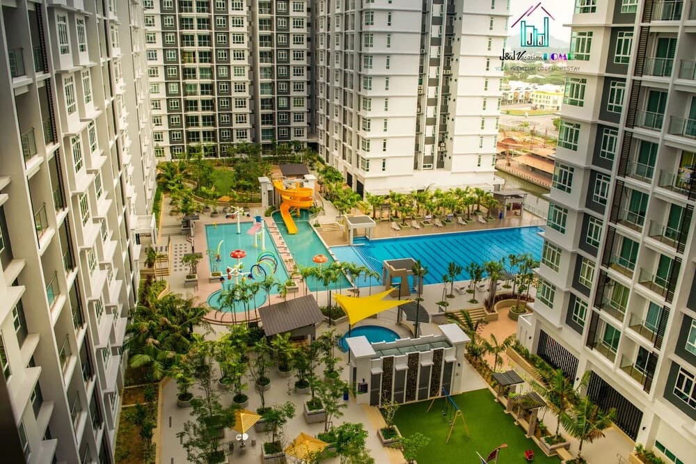 J&J Vacation Home @ Parkland Residences - photo 20